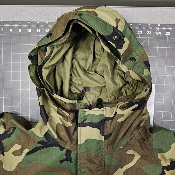 Parka Cold Weather M81 Camouflage Large Long USGI Military Rain Coat Jacket Army - Picture 6 of 16